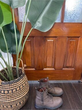 Brown Lace-Up Combat Boots - 9W US or 7.5 M US